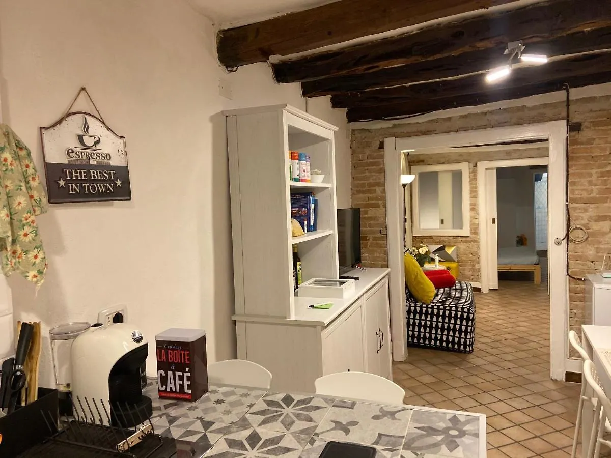Lägenhet La Casetta In Castello Cagliari Centro